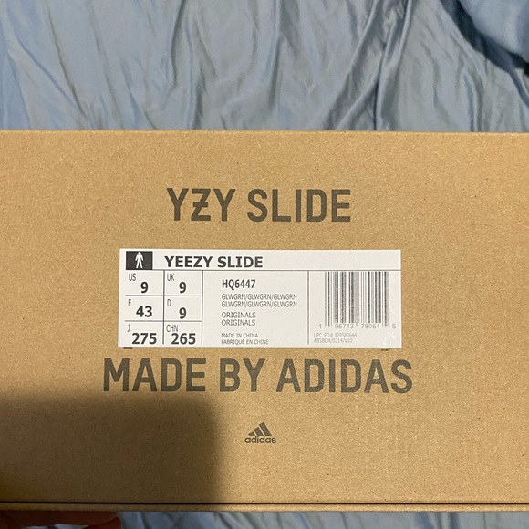 Yeezy glow green slides - Picture 5 of 7